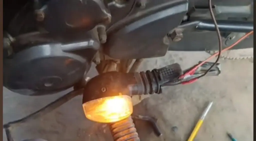 How To Fix A Short Circuit On A Motorcycle/Scooter